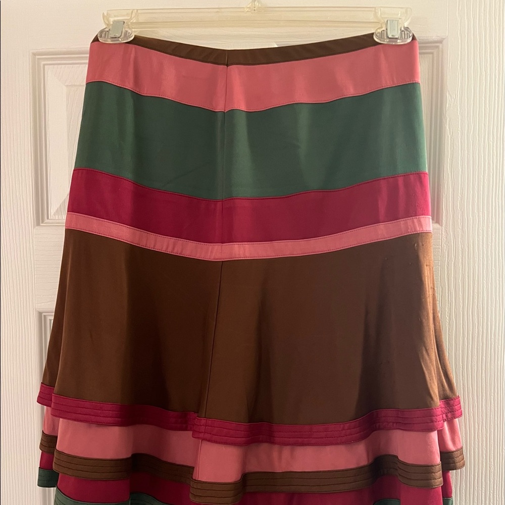 Gucci classic vintage rare skirt with 3 layered tiers size 40.